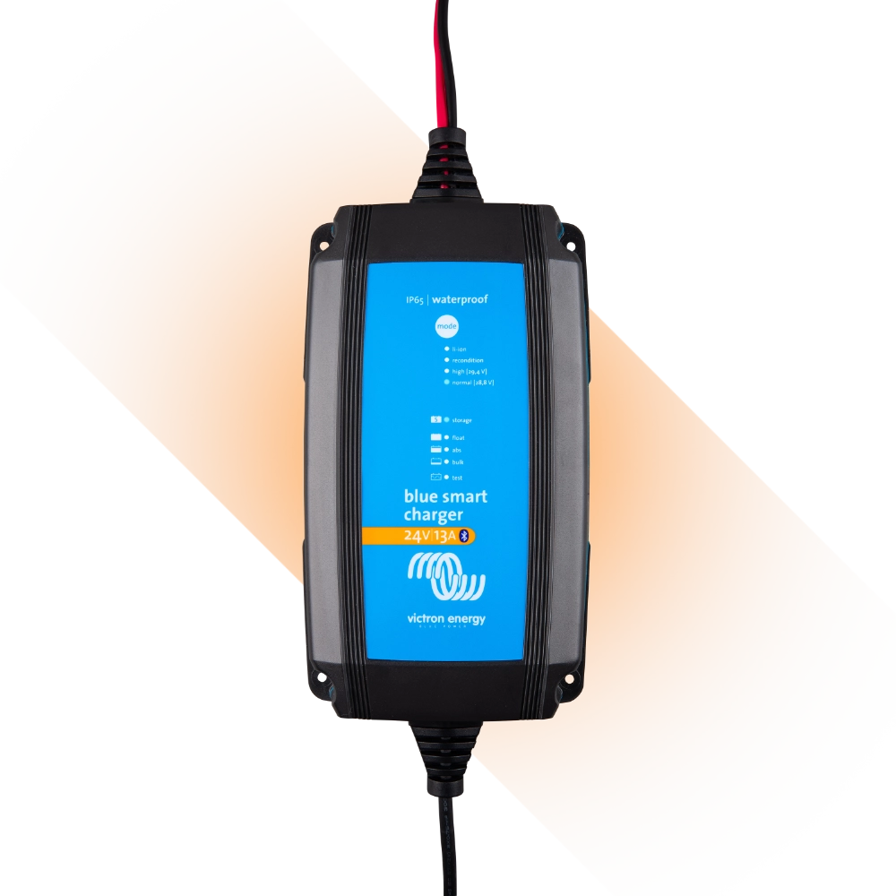 Ładowarka do akmulatora Blue Smart IP65 24V/13A UK