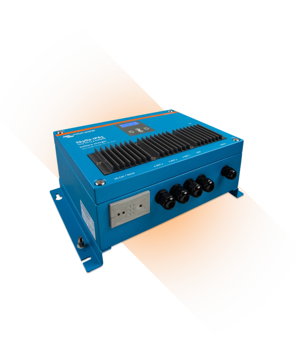 Ładowarka Skylla IP65 12/70 (3)